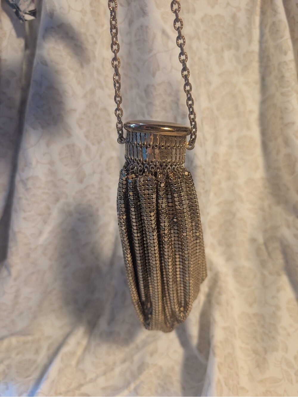 Vintage Gold Mesh Expandable Evening Bag with Gold Satin Lining